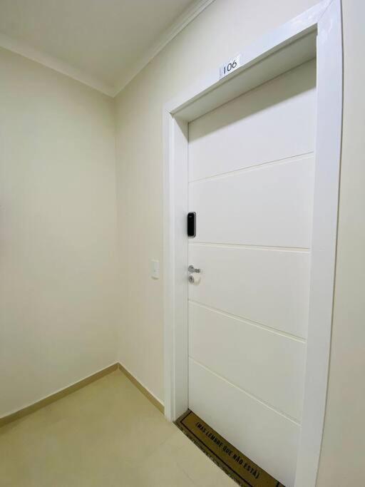 Apartamento Novo - 400M Do Mar בומבינאס מראה חיצוני תמונה